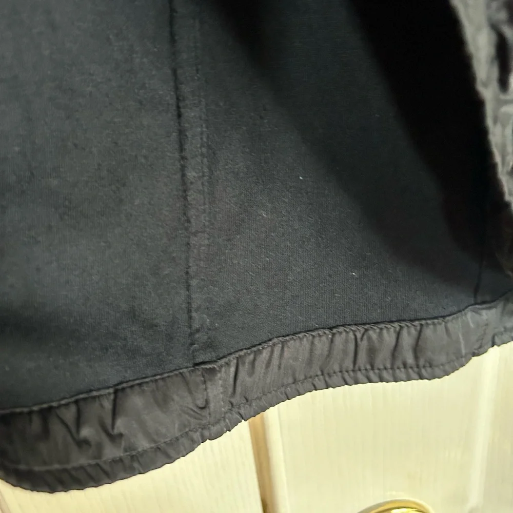 Chico’s black lightweight ruched zip front windbreaker jacket size 2 Large - Picture 9 of 10